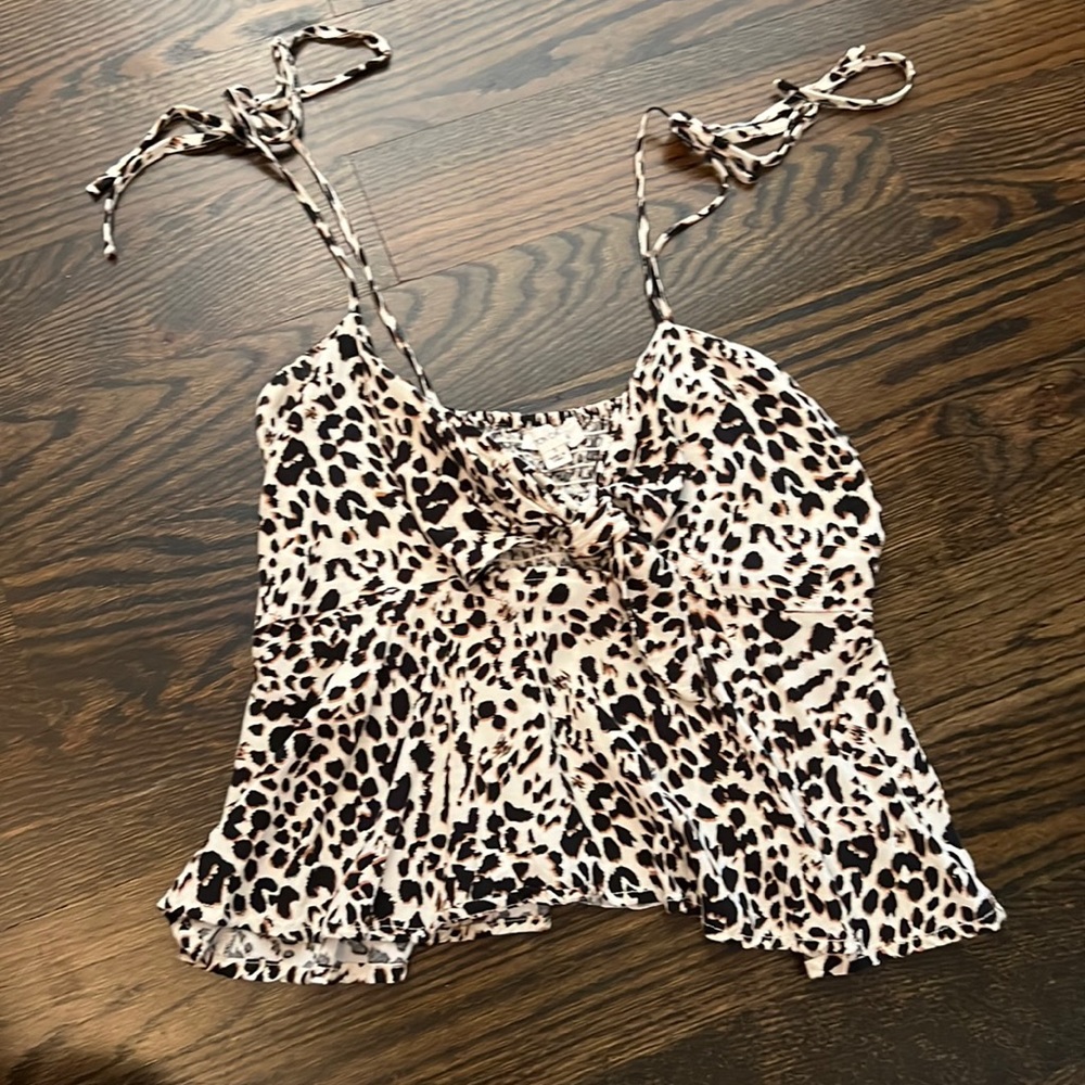 Cheetah top worn once size small